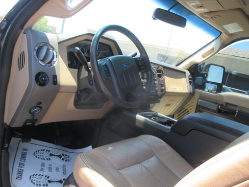 Used 2012 Ford F350 4x4 Crew Cab Super Duty image 9