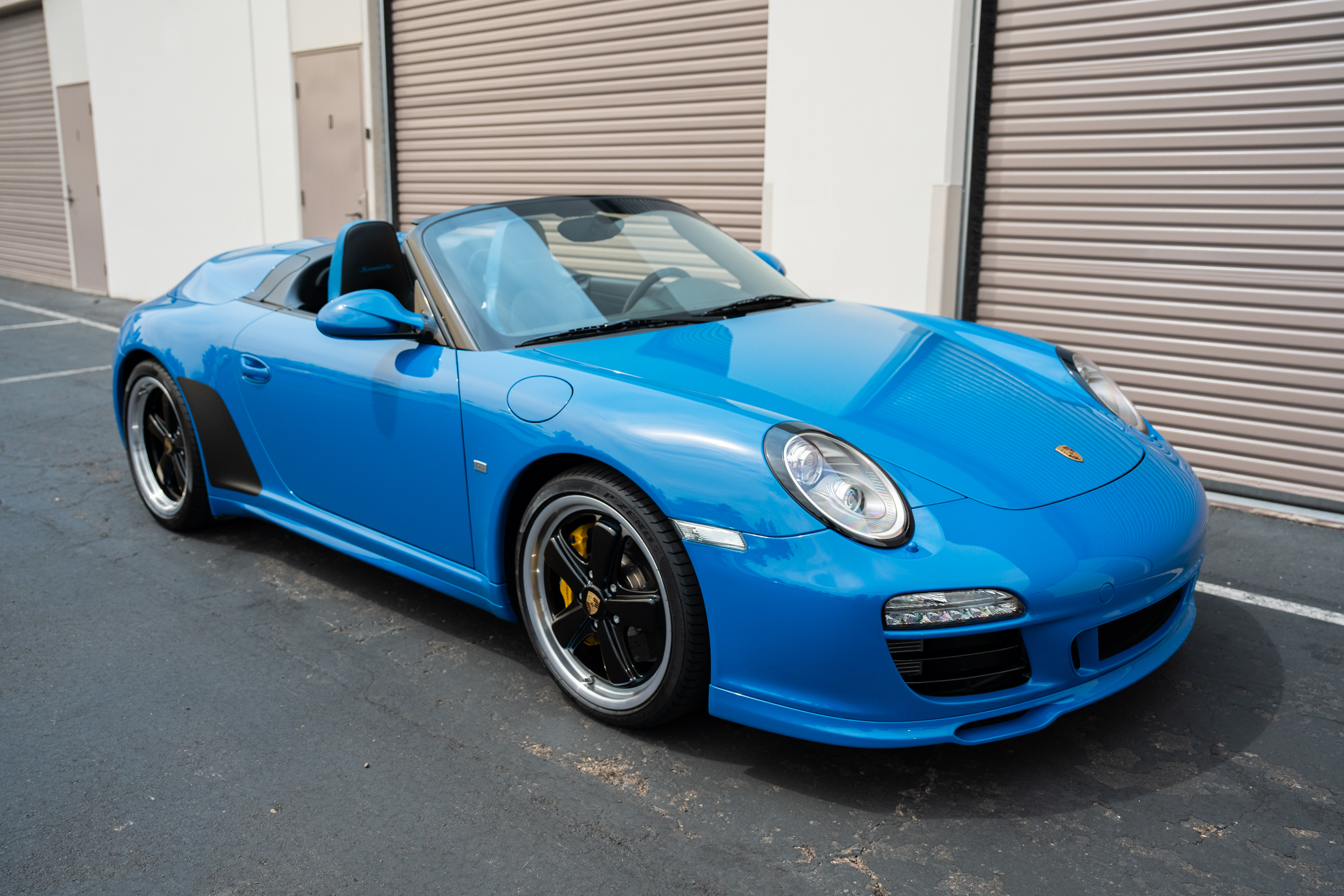 Used 2011 Porsche 911 Speedster RWD image 9