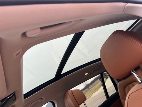 Used 2022 BMW X7 xDrive40i image 7