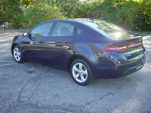 Used 2015 Dodge Dart SXT image 3