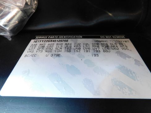 Used 2004 Chevrolet Corvette image 15