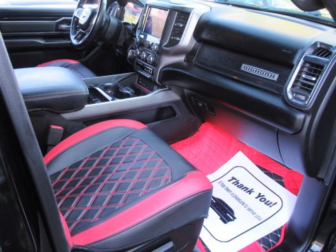 Used 2019 RAM 1500 Big Horn image 18