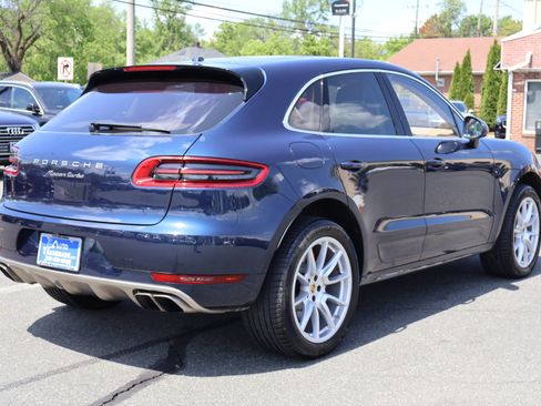 Used 2016 Porsche Macan Turbo image 8
