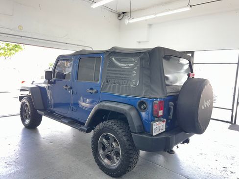 Used 2010 Jeep Wrangler Unlimited Sport image 9