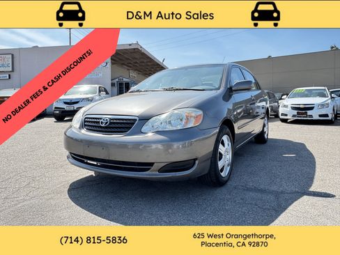 Used 2005 Toyota Corolla CE image 1
