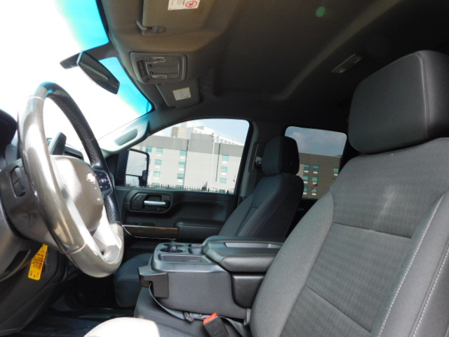 Used 2023 Chevrolet Silverado 2500 4x4 Double Cab LT image 9