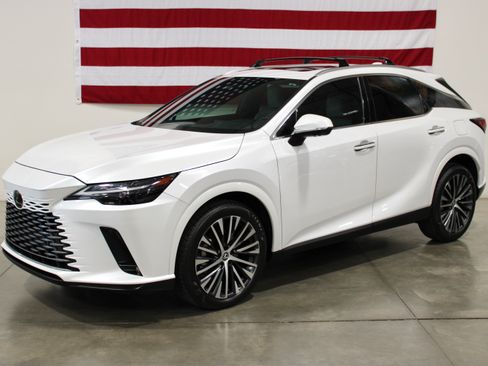 Used 2023 Lexus RX 350 FWD image 1