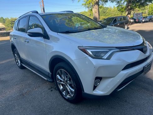 Used 2016 Toyota RAV4 Limited image 7