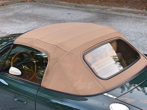 Used 2001 MAZDA MX-5 Miata SE image 13