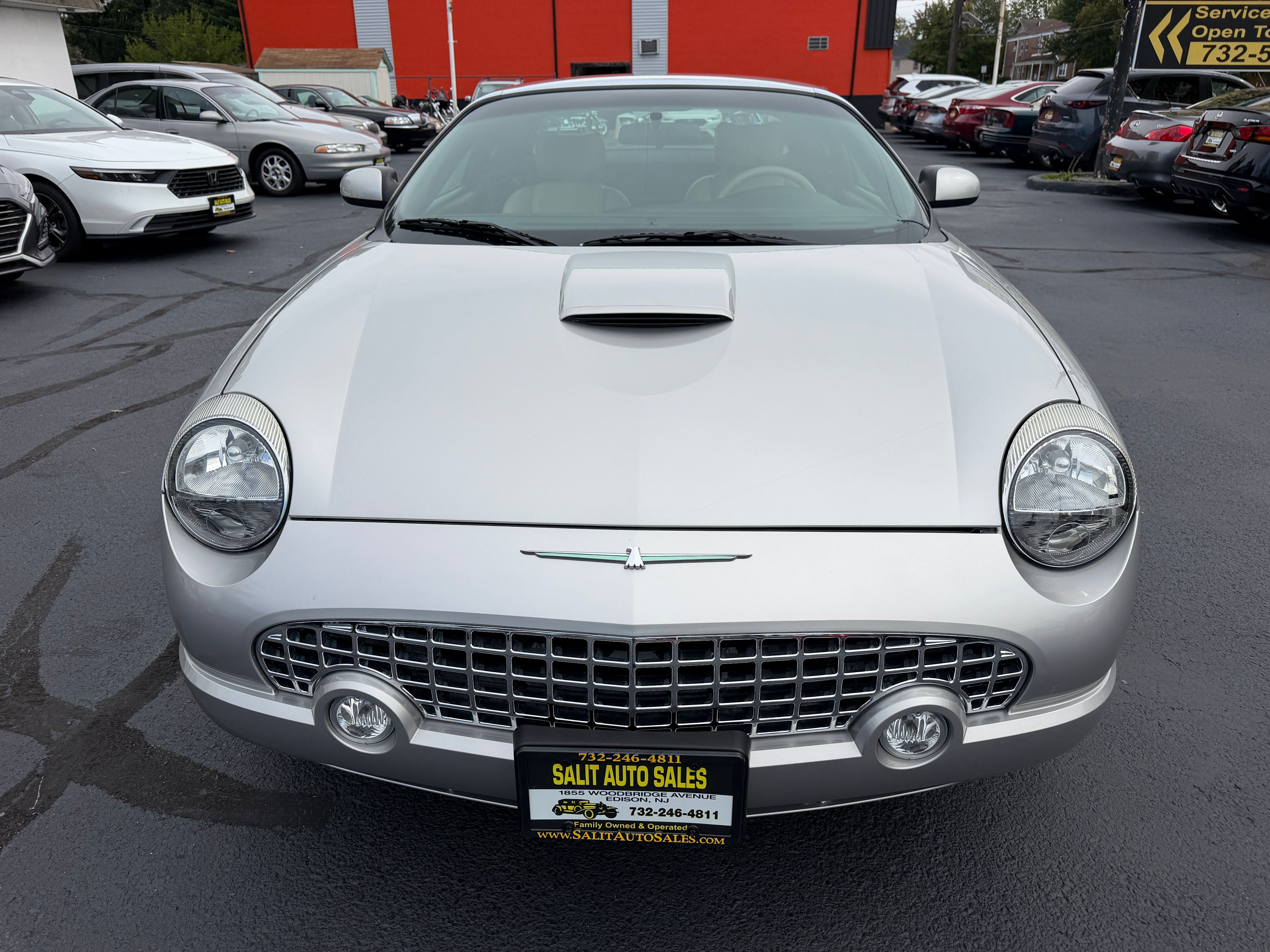 Used 2004 Ford Thunderbird UNAVAIL RWD image 33