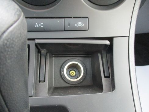 Used 2012 MAZDA MAZDA3 i Grand Touring image 45