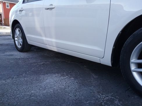 Used 2012 Ford Fusion S image 18