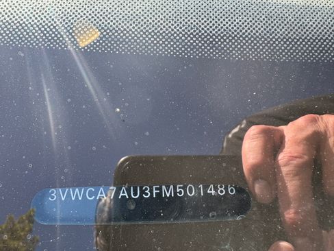 Used 2015 Volkswagen Golf TDI SE image 9