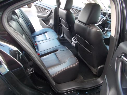 Used 2011 Ford Taurus Limited image 18