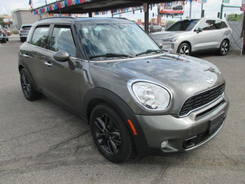 Used 2014 MINI Cooper Countryman S FWD image 11