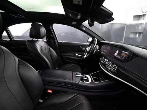 Used 2020 Mercedes-Benz S 450 image 41