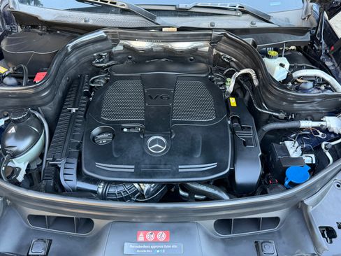Used 2015 Mercedes-Benz GLK 350 image 8