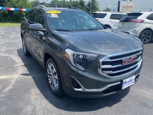 Used 2020 GMC Terrain AWD SLT image 3