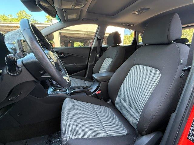 Used 2020 Hyundai Kona SEL Plus FWD image 12