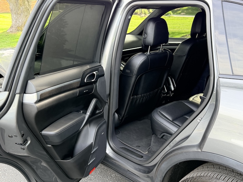Used 2016 Porsche Cayenne S AWD/4WD image 17