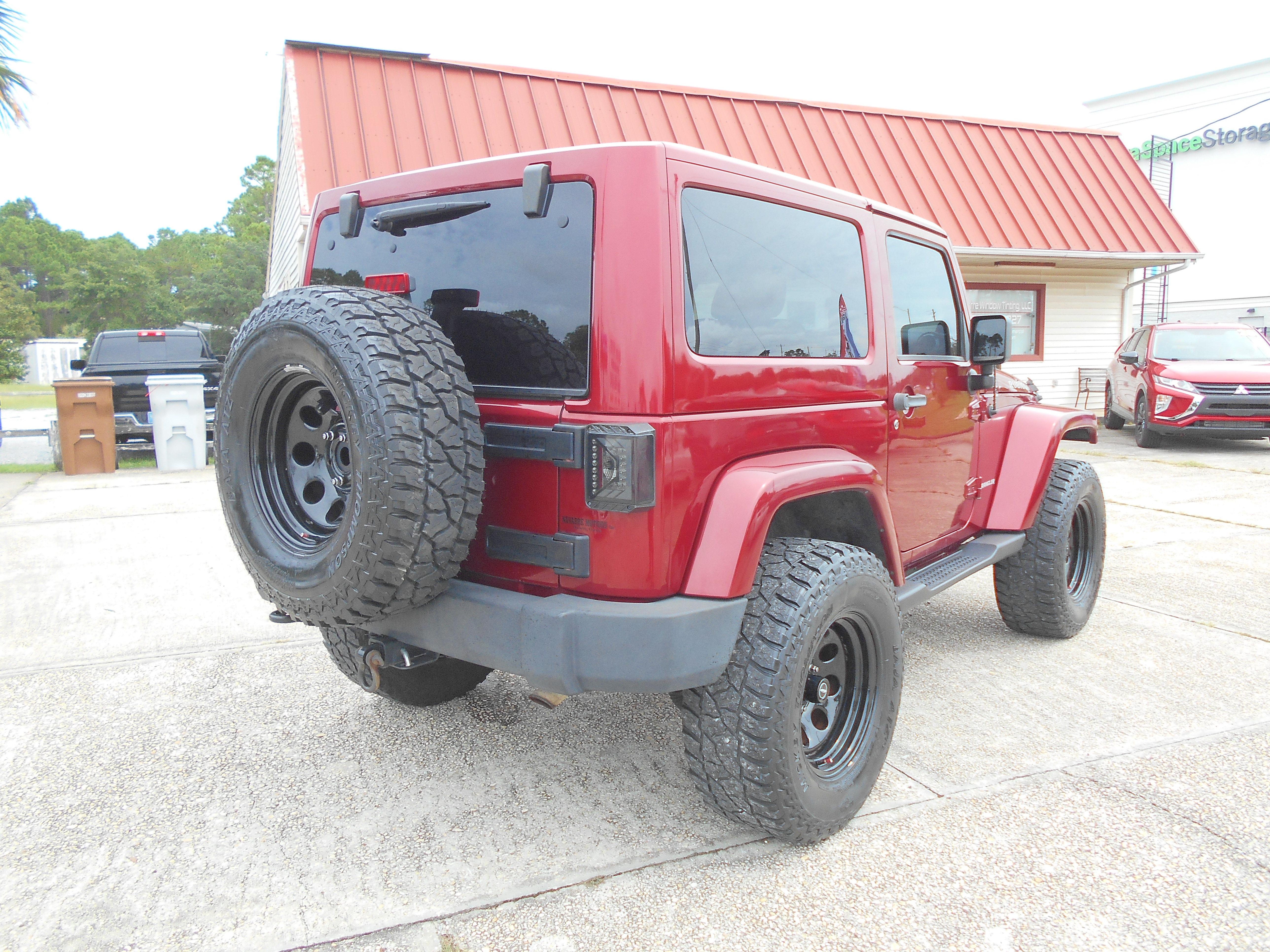 Used 2012 Jeep Wrangler 4WD Rubicon image 5