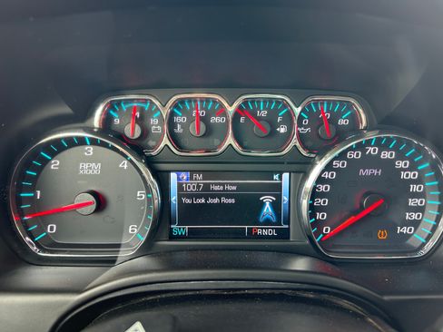 Used 2019 Chevrolet Tahoe 4WD image 16