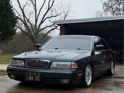 Used 1993 INFINITI Q45 image 6