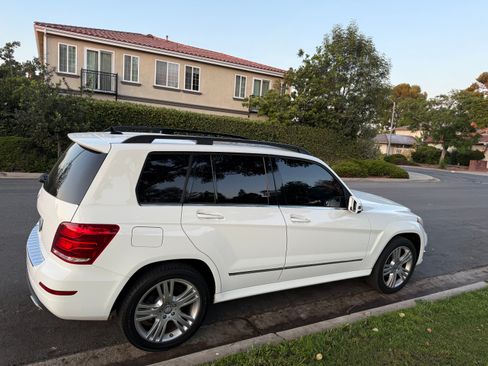 Used 2015 Mercedes-Benz GLK 350 image 26