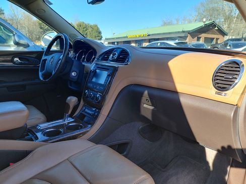 Used 2015 Buick Enclave Leather image 11