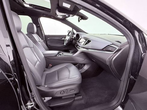 Used 2022 Buick Enclave Essence image 28