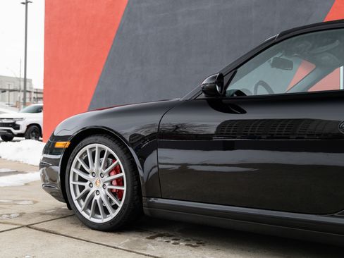Used 2008 Porsche 911 Cabriolet image 4