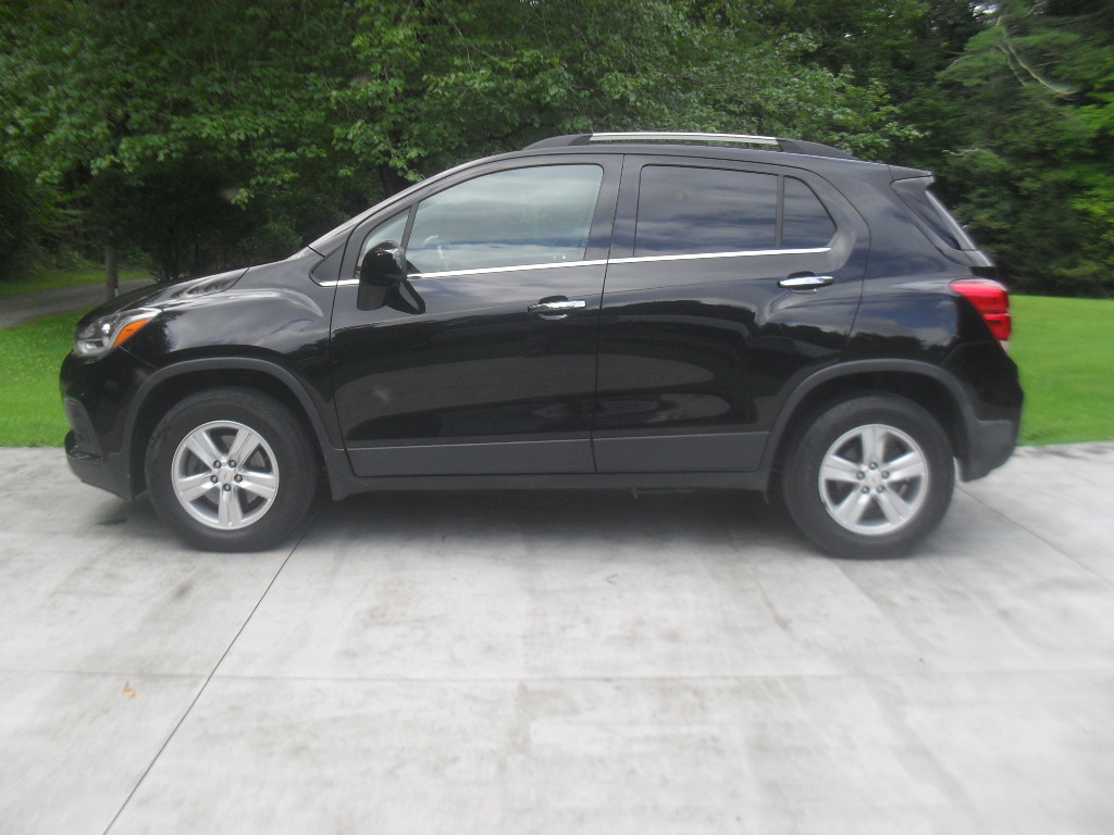 Used 2019 Chevrolet Trax AWD LT w/ 1LT image 5