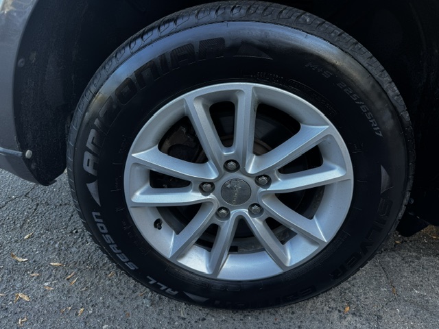 Used 2016 Dodge Journey FWD SXT image 31