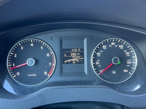 Used 2014 Volkswagen Jetta SE image 9