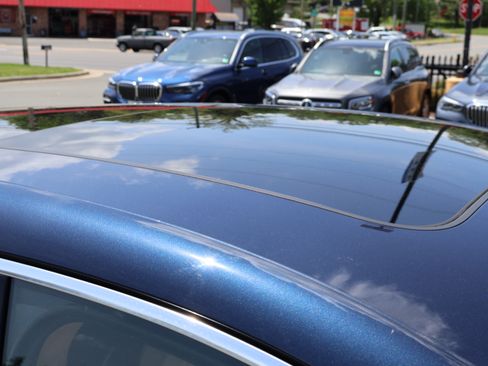 Used 2016 Porsche Macan Turbo image 12