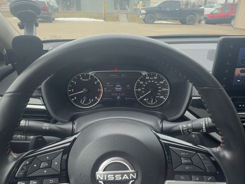 Used 2023 Nissan Altima 2.5 SR image 6