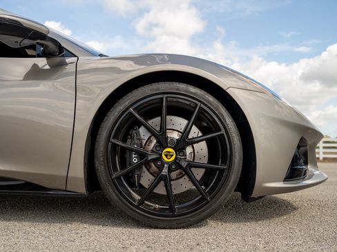 Used 2024 Lotus Emira First Edition image 18