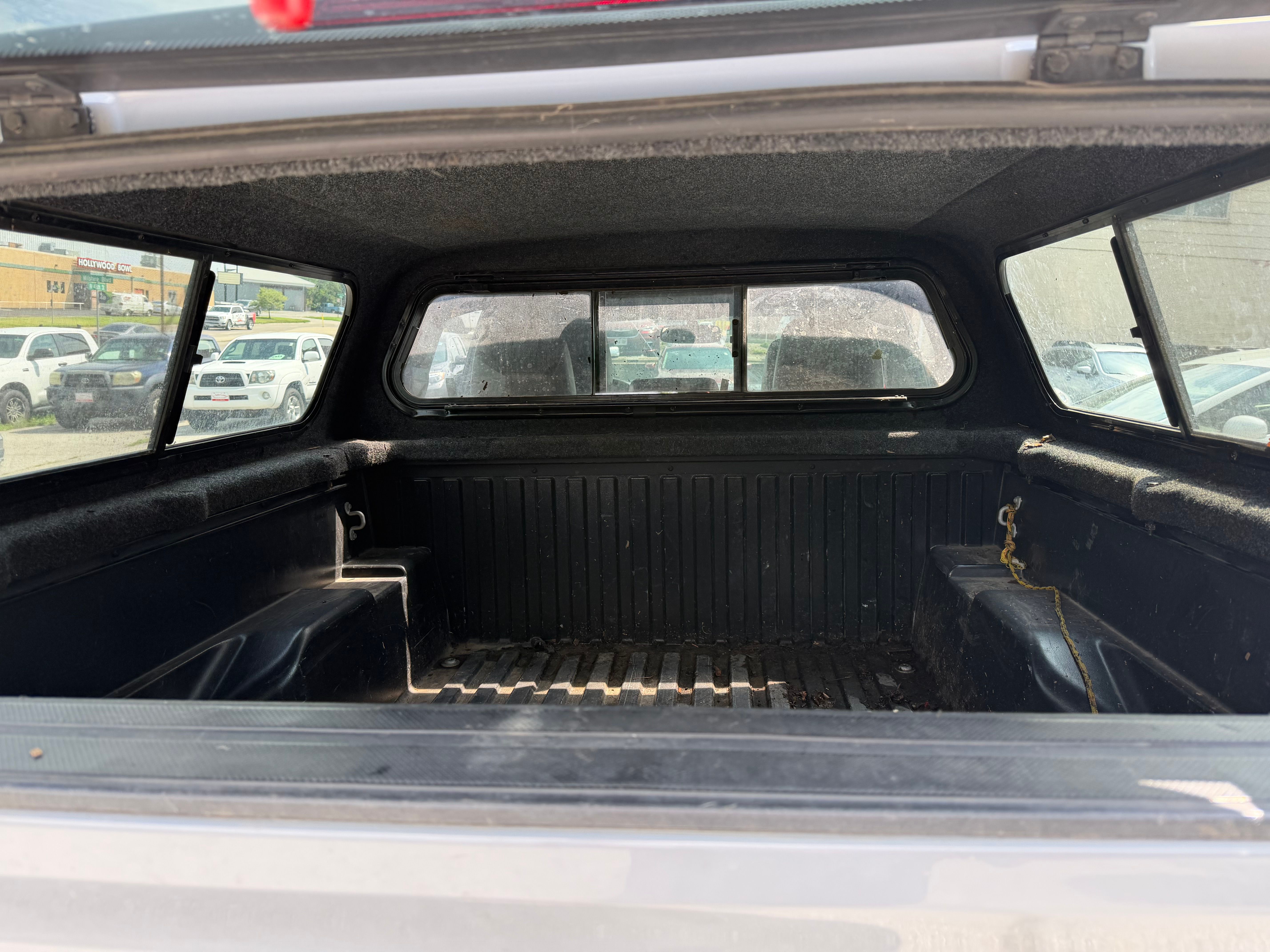 Used 2017 Toyota Tacoma 4x4 Double Cab image 8