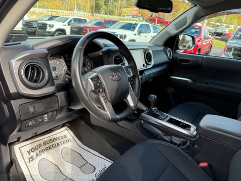 Used 2023 Toyota Tacoma SR5 image 13