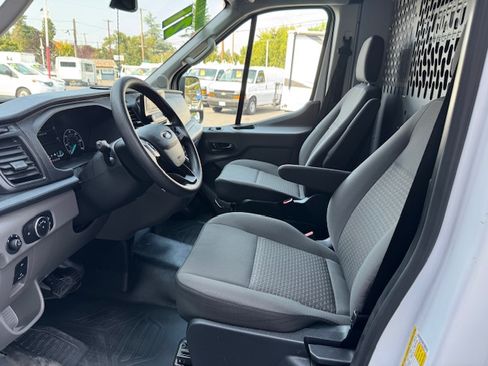 Used 2021 Ford Transit 250 image 7
