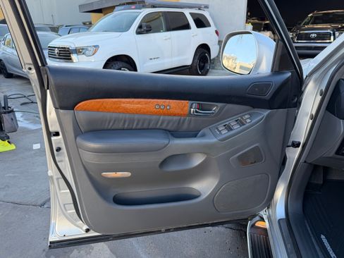 Used 2006 Lexus GX 470 UNAVAIL AWD/4WD image 13