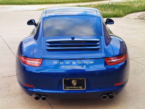 Used 2013 Porsche 911 Carrera S Coupe RWD image 16
