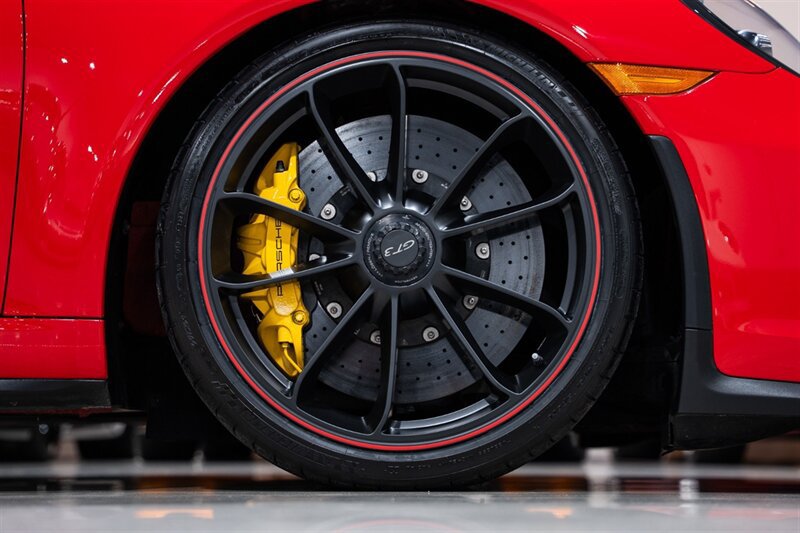 Used 2019 Porsche 911 GT3 RWD image 43