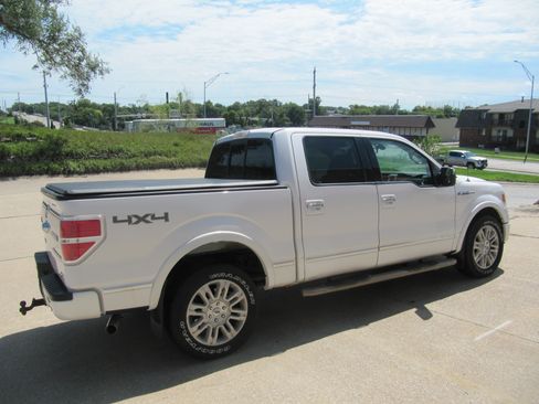 Used 2010 Ford F150 Platinum Pickup 4D 5 1/2 ft AWD/4WD image 6