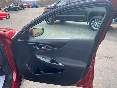 Used 2023 Chevrolet Malibu LT image 18