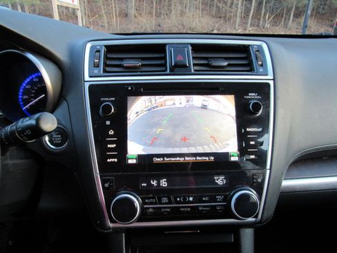 Used 2019 Subaru Outback 2.5i Limited image 20