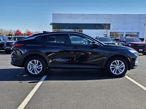 New 2026 Buick Envista Preferred image 9