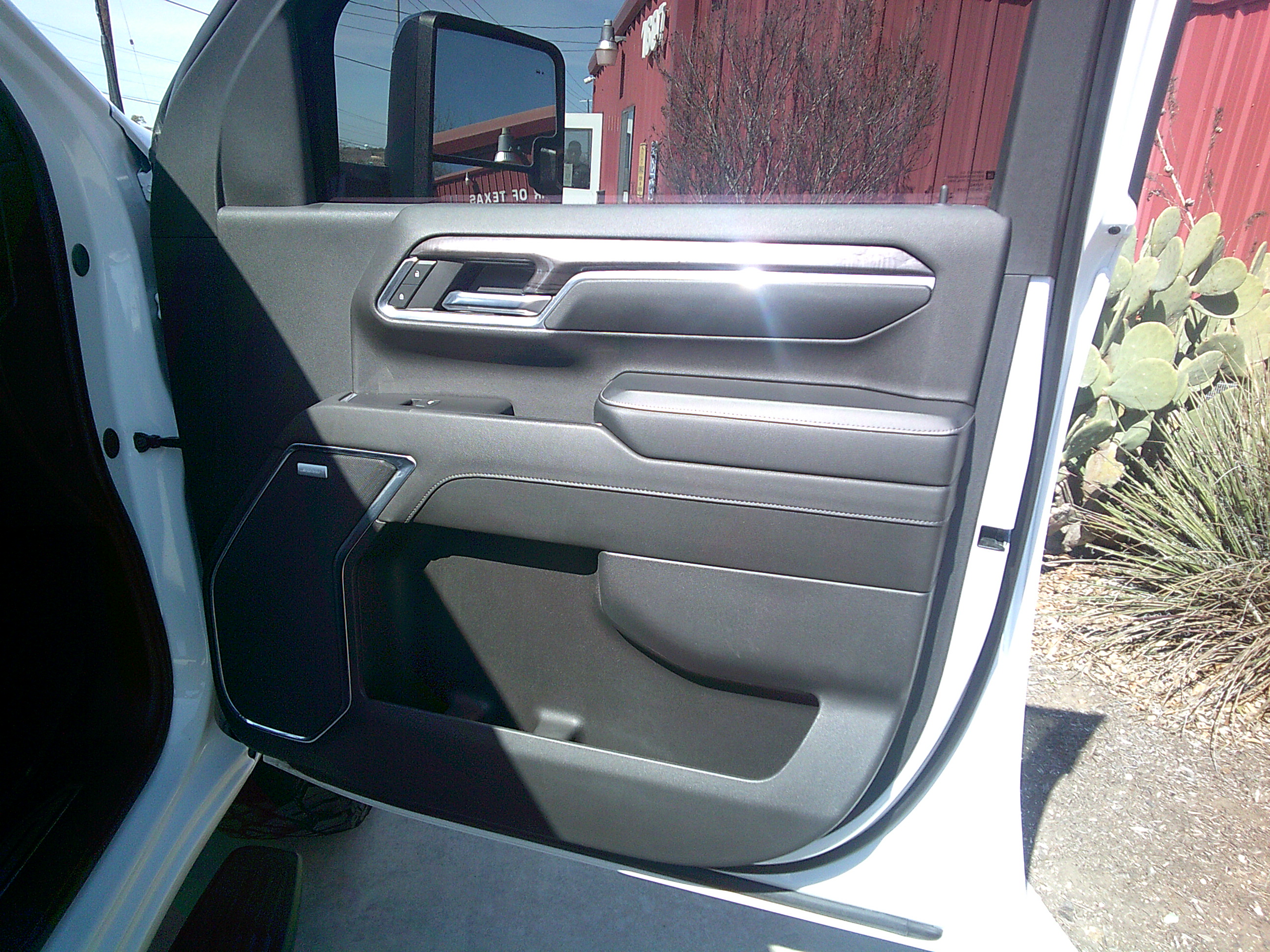 Used 2024 Chevrolet Silverado 2500 LTZ AWD/4WD image 10