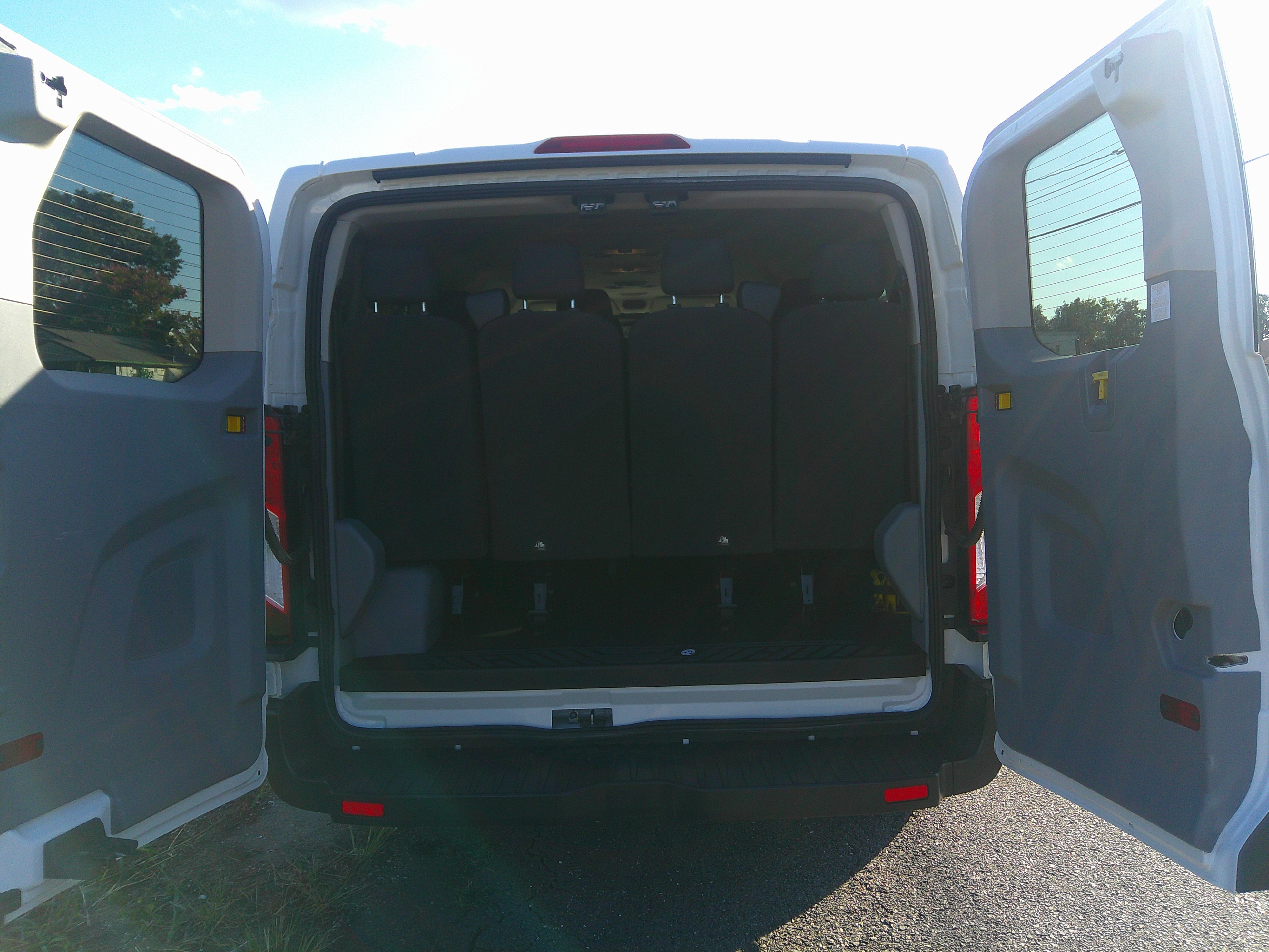 Used 2024 Ford Transit 350 148 Low Roof Wagon RWD image 12