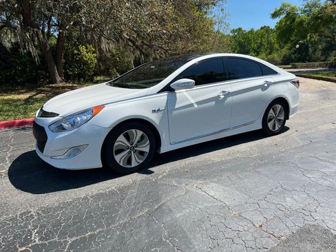 Used 2014 Hyundai Sonata Limited image 1